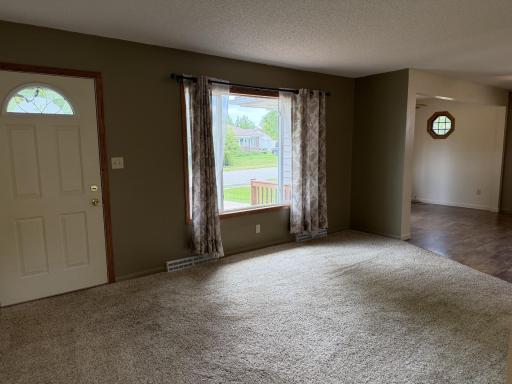 202 Kent Road, Hoyt Lakes, MN 55750