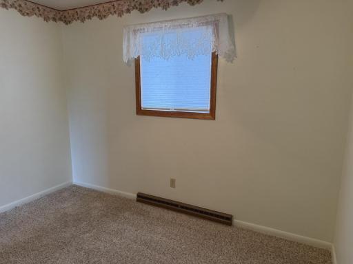 202 Kent Road, Hoyt Lakes, MN 55750