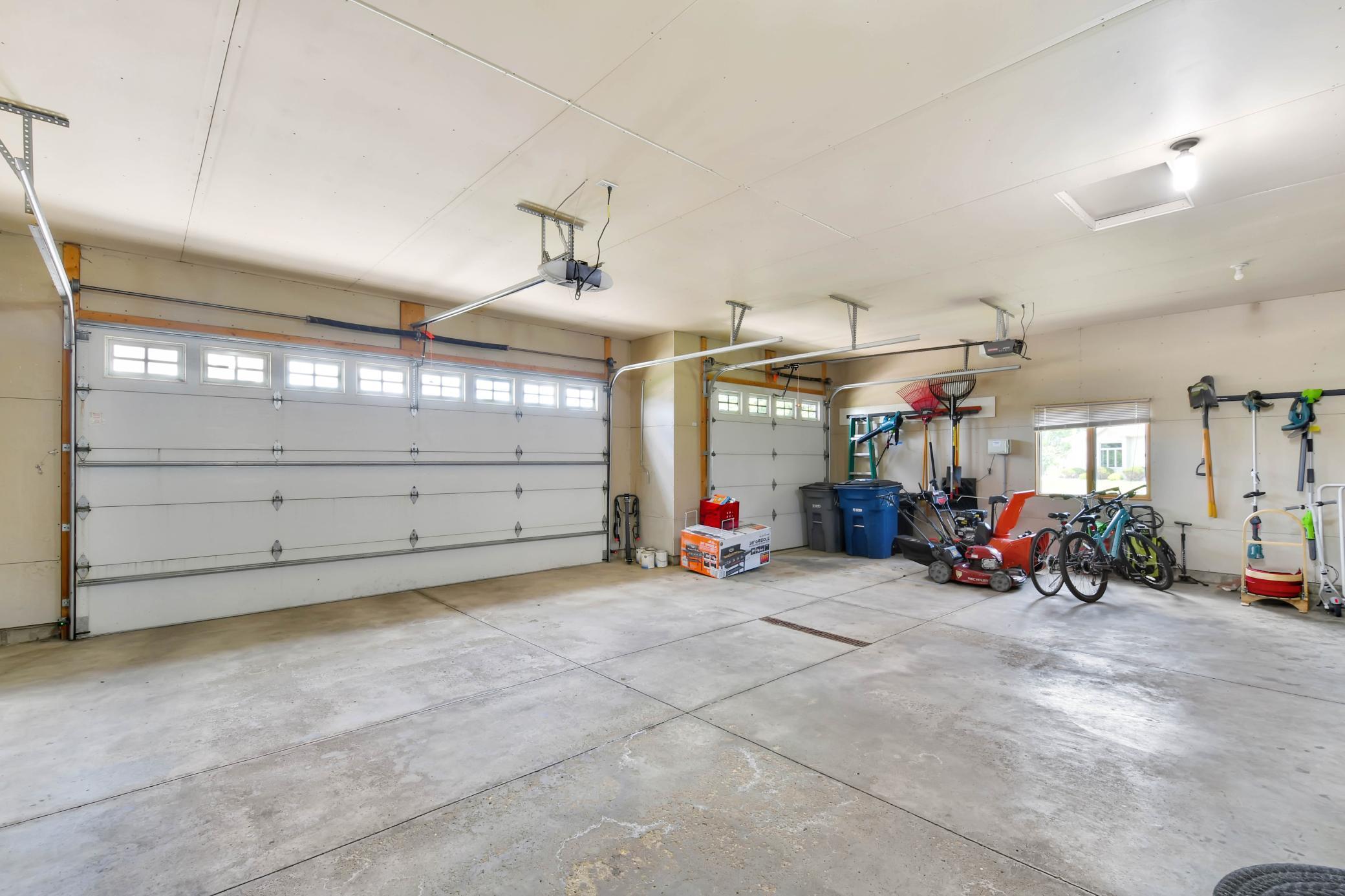 Three stall garage