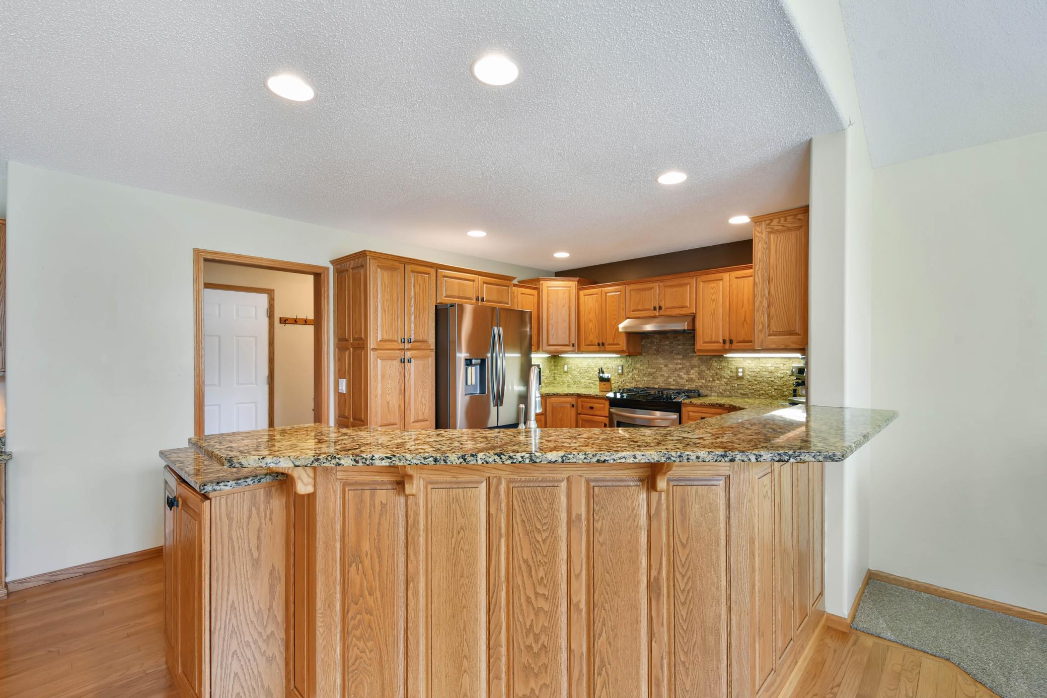 Kitchen snack bar