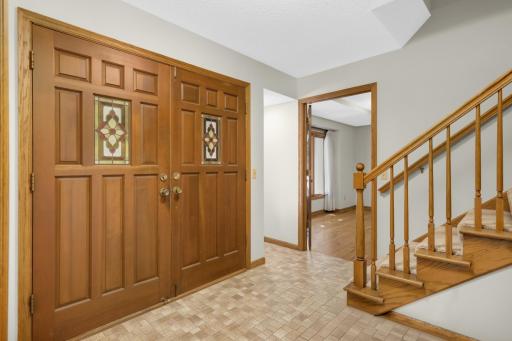 3535 Rosewood Lane N, Minneapolis, MN 55441