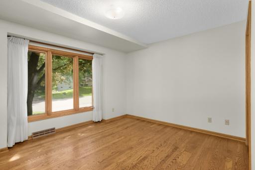 3535 Rosewood Lane N, Minneapolis, MN 55441