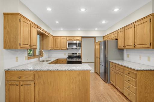 3535 Rosewood Lane N, Minneapolis, MN 55441