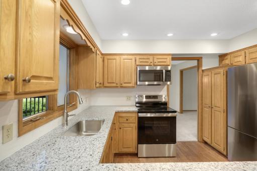 3535 Rosewood Lane N, Minneapolis, MN 55441