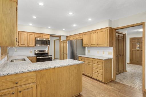 3535 Rosewood Lane N, Minneapolis, MN 55441