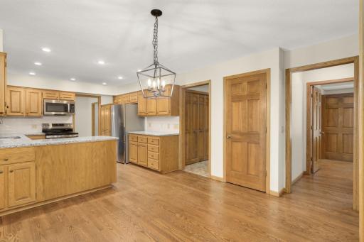3535 Rosewood Lane N, Minneapolis, MN 55441