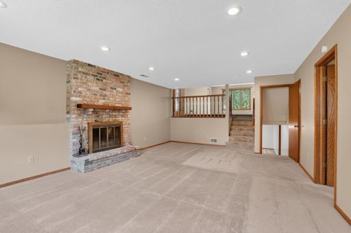 21 carriage ln_00030.jpg