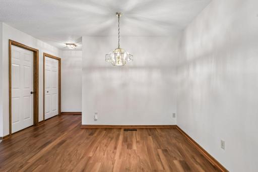 1799 1/2 County Road E E, 30, White Bear Lake, MN 55110