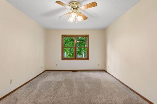 1799 1/2 County Road E E, 30, White Bear Lake, MN 55110