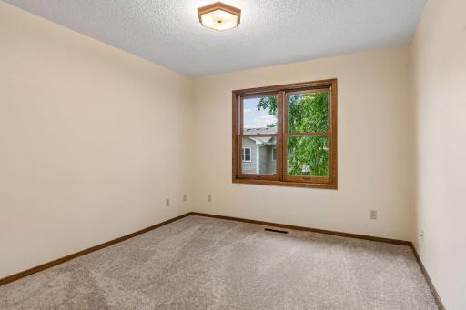 1799 1/2 County Road E E, 30, White Bear Lake, MN 55110