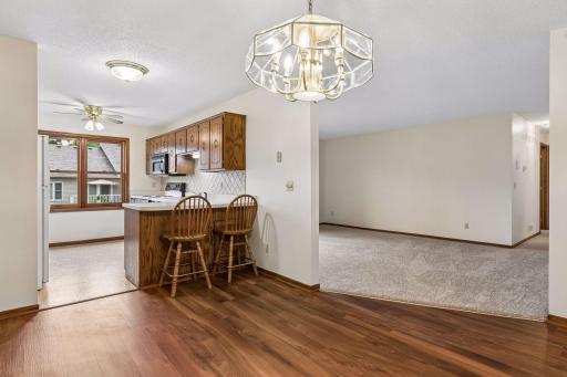 1799 1/2 County Road E E, 30, White Bear Lake, MN 55110