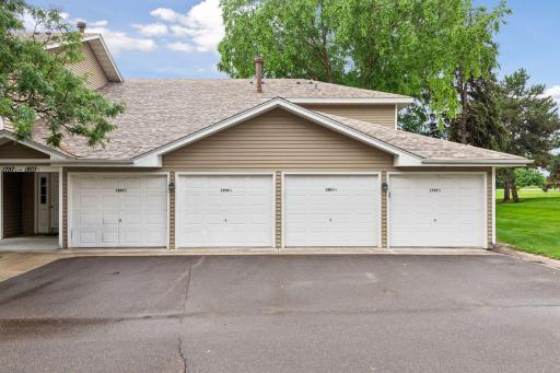 1799 1/2 County Road E E, 30, White Bear Lake, MN 55110