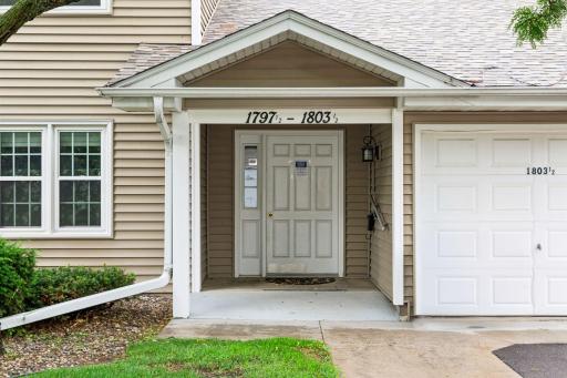 1799 1/2 County Road E E, 30, White Bear Lake, MN 55110