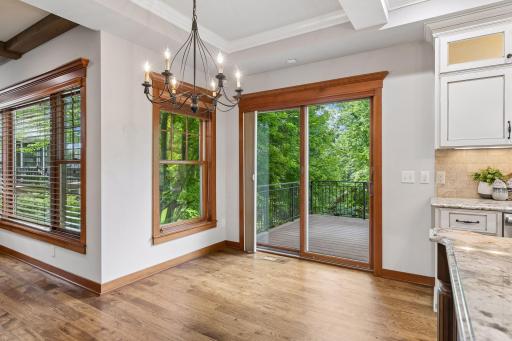 2404 Fieldstone Curve, Woodbury, MN 55129