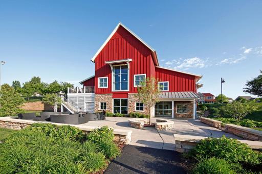 2404 Fieldstone Curve, Woodbury, MN 55129