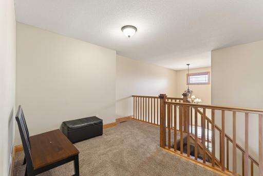 9951 Vagabond Court N, Maple Grove, MN 55311