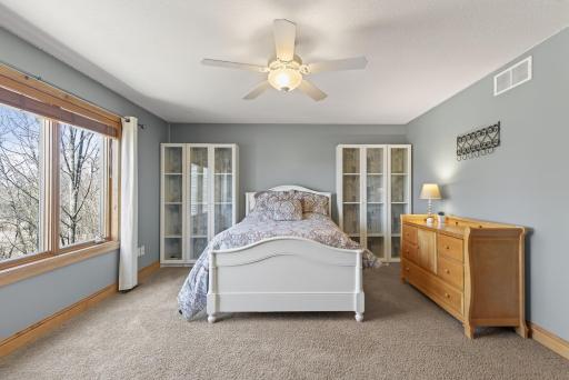 9951 Vagabond Court N, Maple Grove, MN 55311