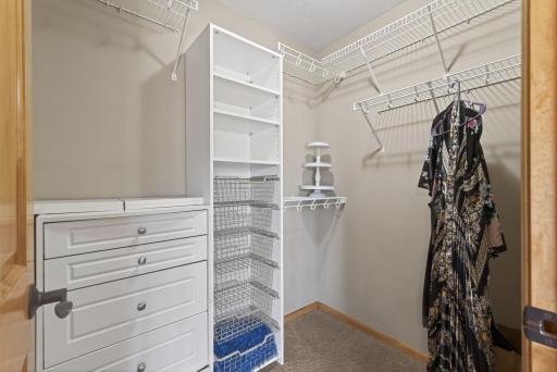 9951 Vagabond Court N, Maple Grove, MN 55311
