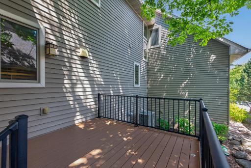 9951 Vagabond Court N, Maple Grove, MN 55311