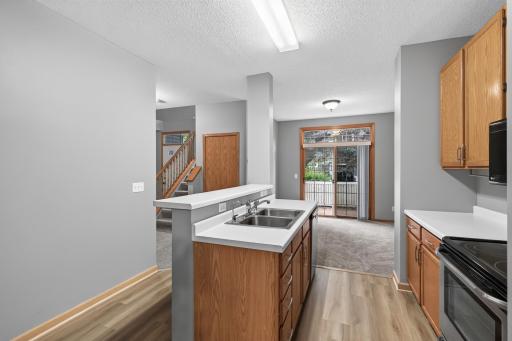 14098 Plymouth Avenue, 56, Burnsville, MN 55337