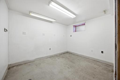 1614 5th Street N, Fargo, ND 58102
