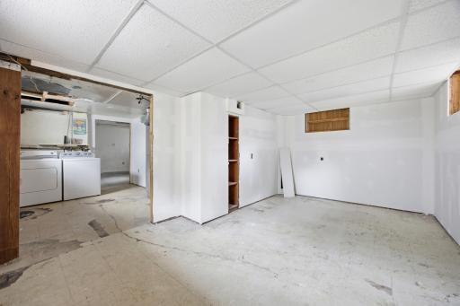 1614 5th Street N, Fargo, ND 58102