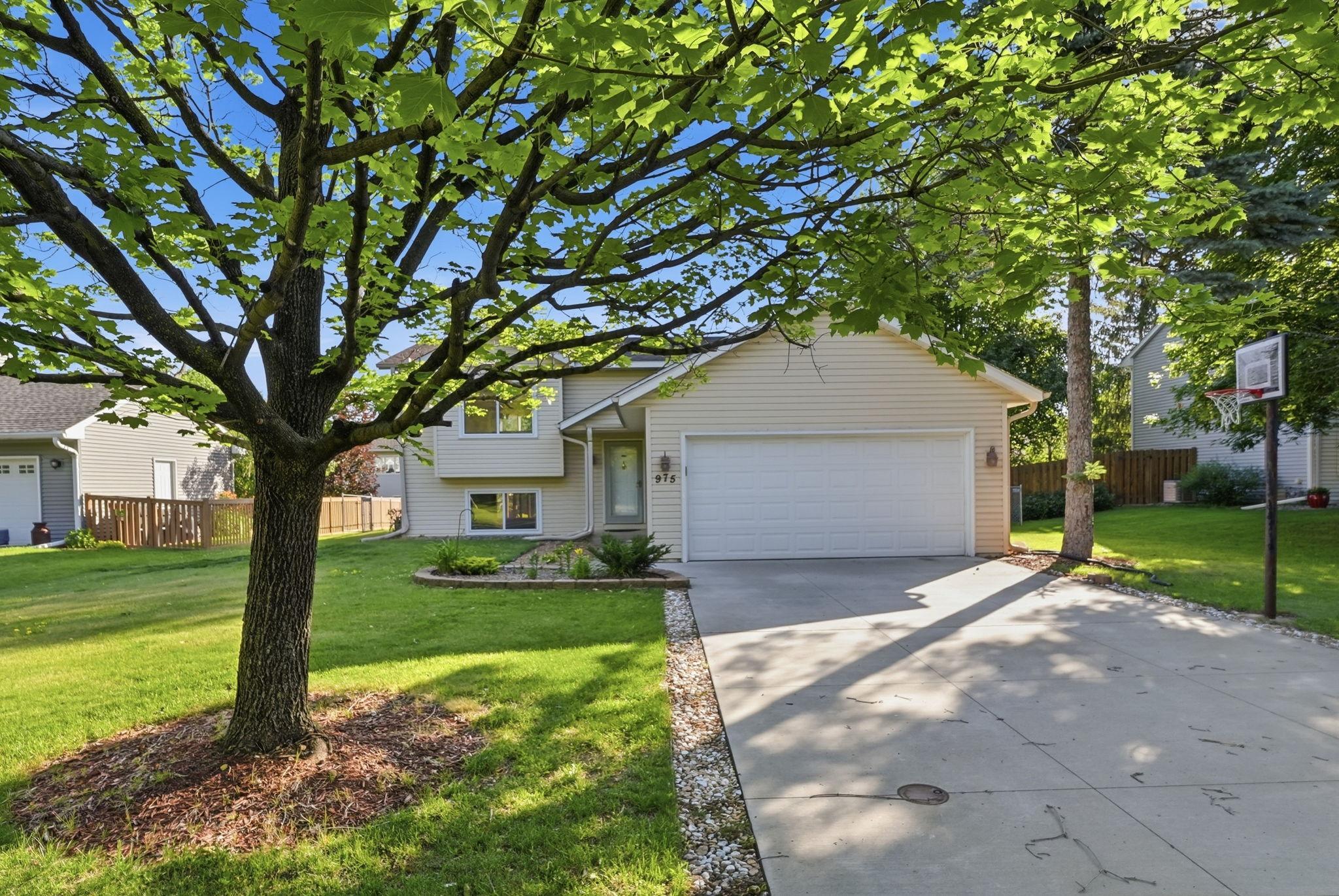 7099526
