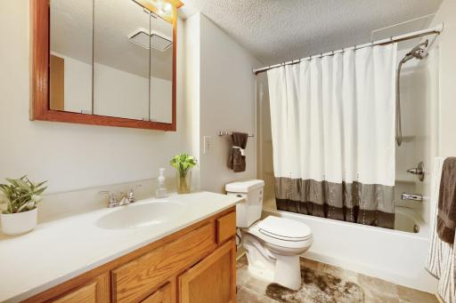 2601 Kenzie Terrace, 429, Saint Anthony, MN 55418