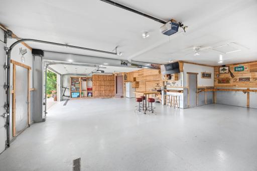 5885 Dalton Avenue SE, Delano, MN 55328