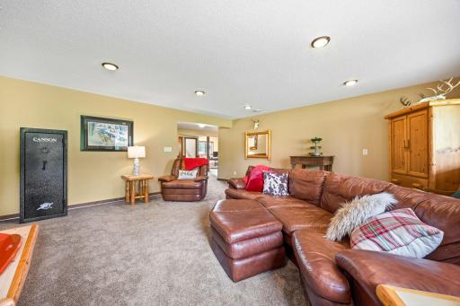 5885 Dalton Avenue SE, Delano, MN 55328