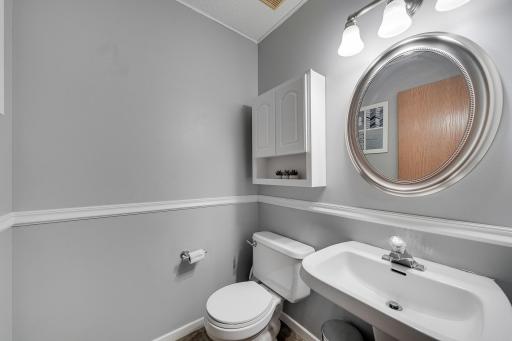 9084 Terra Verde Trail, Eden Prairie, MN 55347
