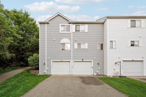 9084 Terra Verde Trail, Eden Prairie, MN 55347