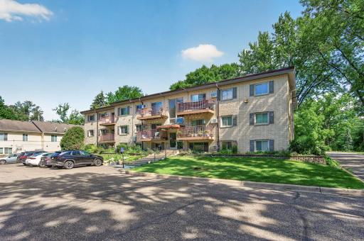 240 Wentworth Avenue W, 306, Saint Paul, MN 55118