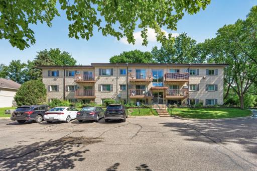 240 Wentworth Avenue W, 306, Saint Paul, MN 55118