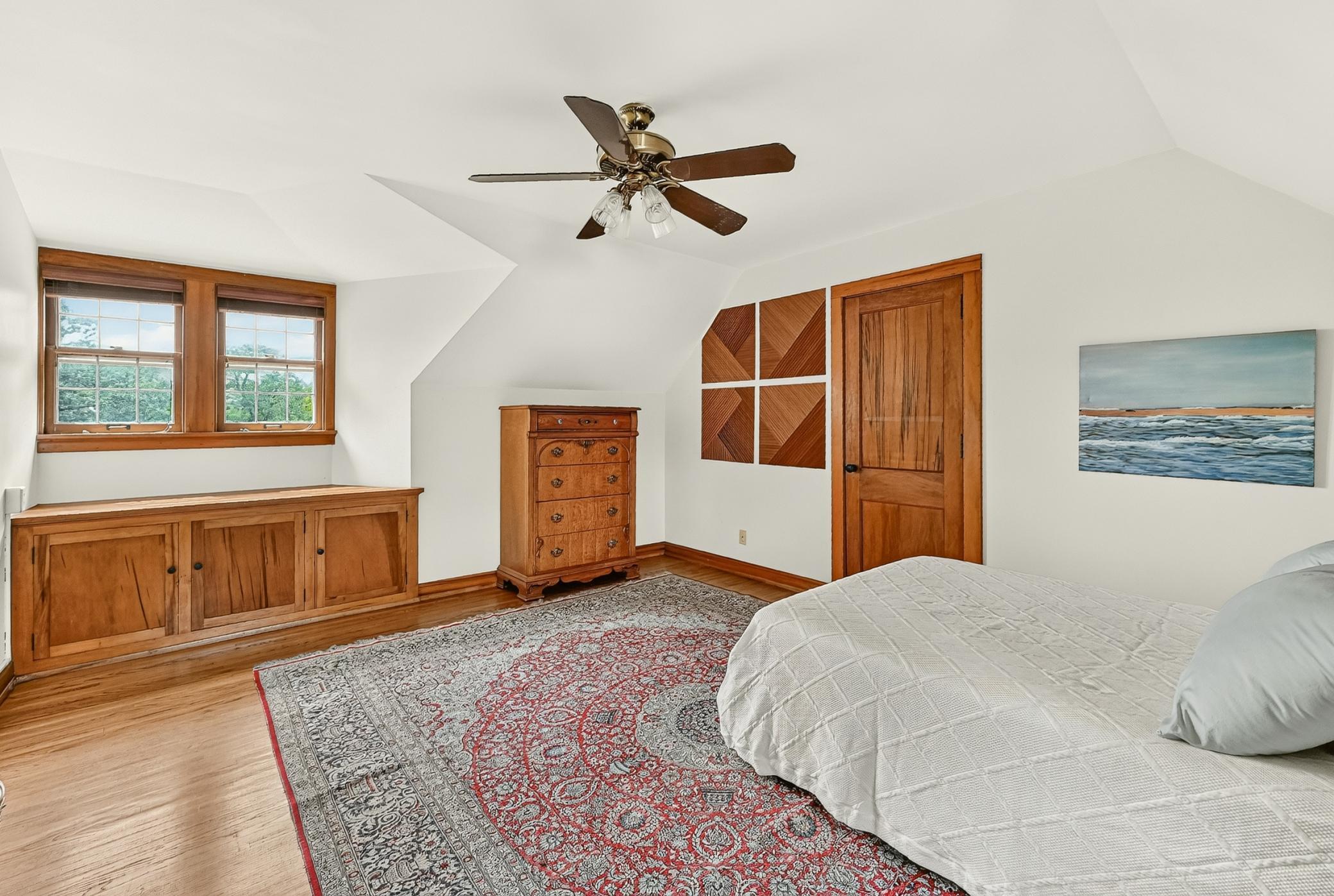 2nd floor bedroom w/en suite