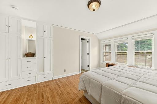 2nd floor bedroom w/en suite