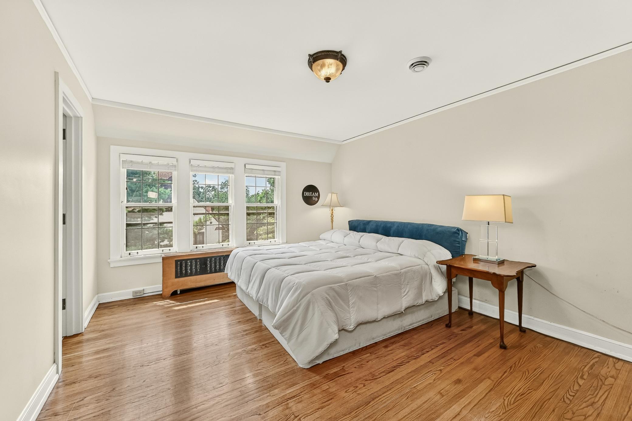 2nd floor bedroom w/en suite