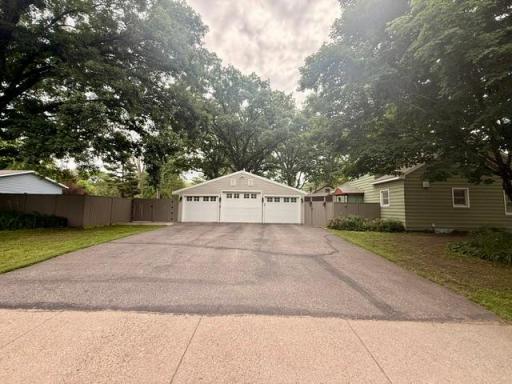 614 8th Avenue SW, Little Falls, MN 56345
