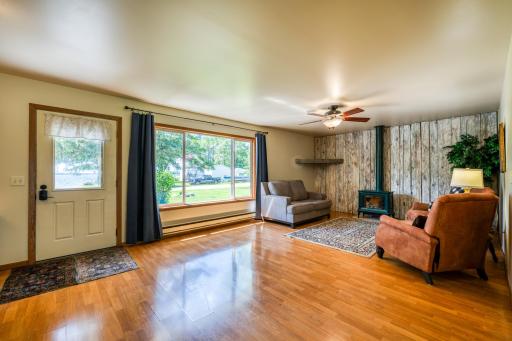 460 Lake Avenue, Tenstrike, MN 56683