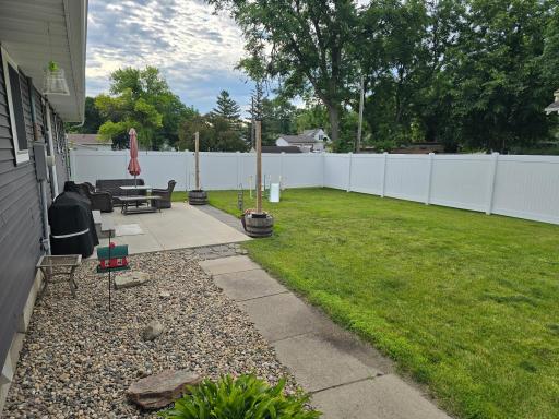 1207 W Park Avenue, Olivia, MN 56277