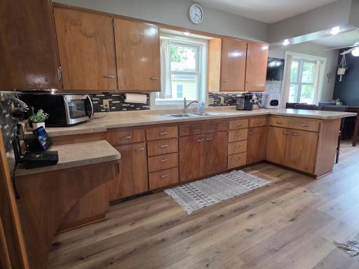 1207 W Park Avenue, Olivia, MN 56277