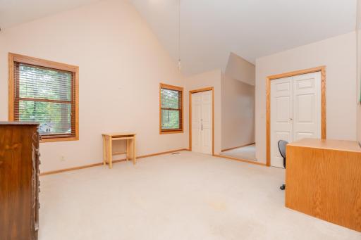 5511 Hugo Road, Saint Paul, MN 55110