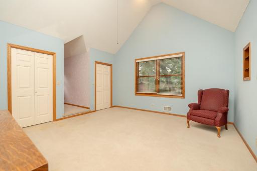 5511 Hugo Road, Saint Paul, MN 55110