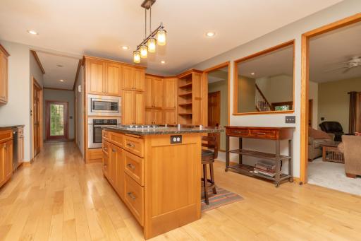 5511 Hugo Road, Saint Paul, MN 55110