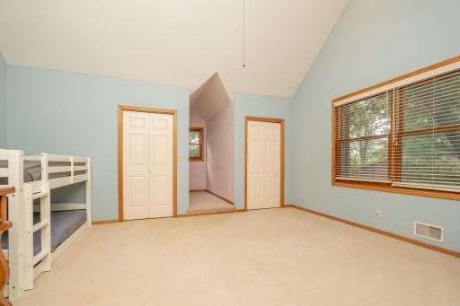 5511 Hugo Road, Saint Paul, MN 55110