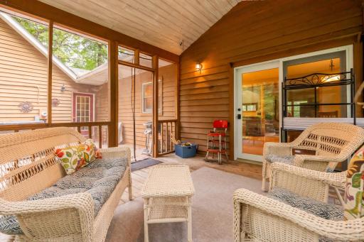 5511 Hugo Road, Saint Paul, MN 55110
