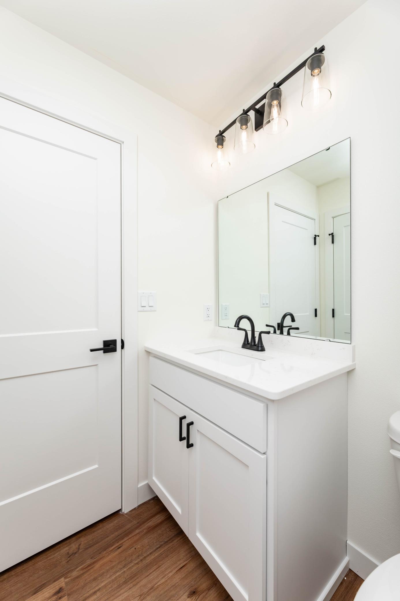 Upper Bathroom