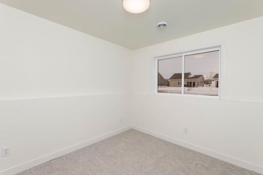3734 33rd Street S, Moorhead, MN 56560
