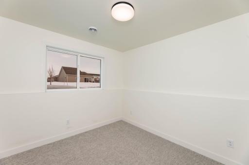 3734 33rd Street S, Moorhead, MN 56560