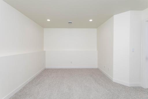 3734 33rd Street S, Moorhead, MN 56560